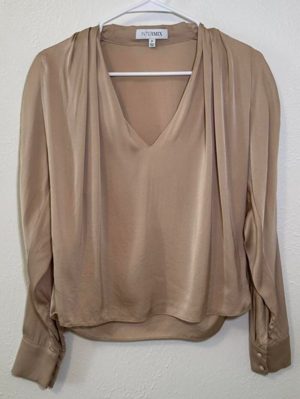 INTERMIX Shayla Pleated 100% Silk Blouse Champagne Beige Size P XS